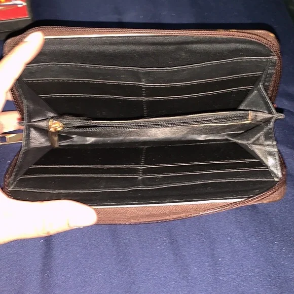 Woman Brown wallet - Picture 5 of 6